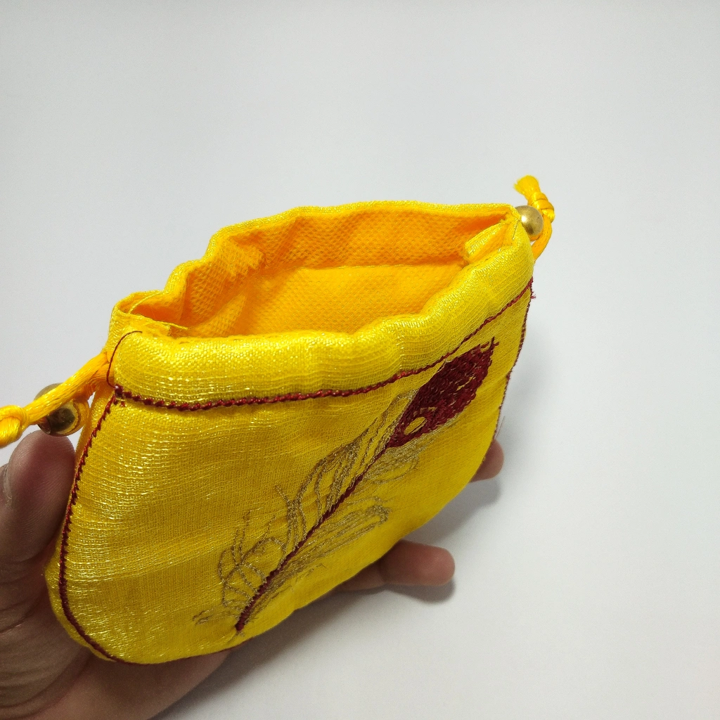 jewellery box classic yellow small purse
