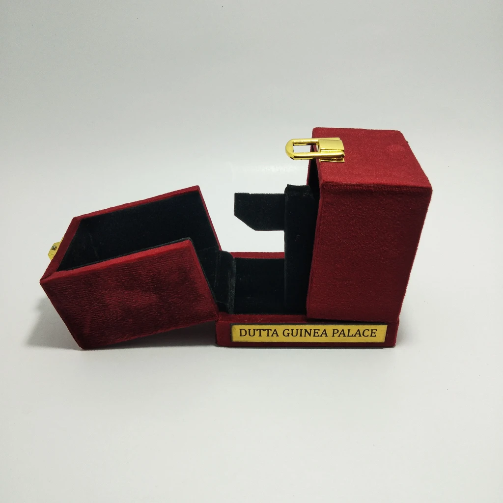all velvet black display - 03 box 
