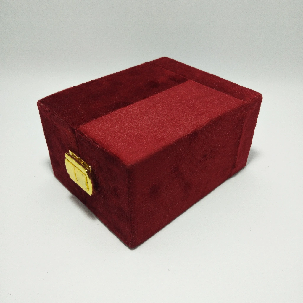 display red box stand box 