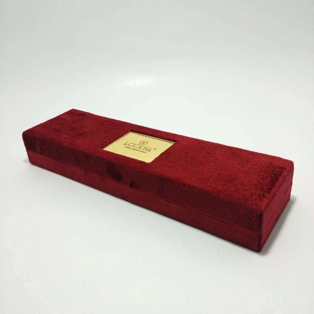 premium velvet kitkat acrylic chain