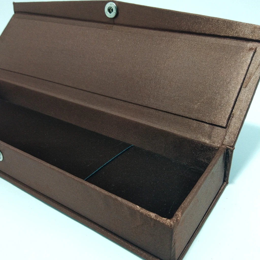 Brown satin laser big chain