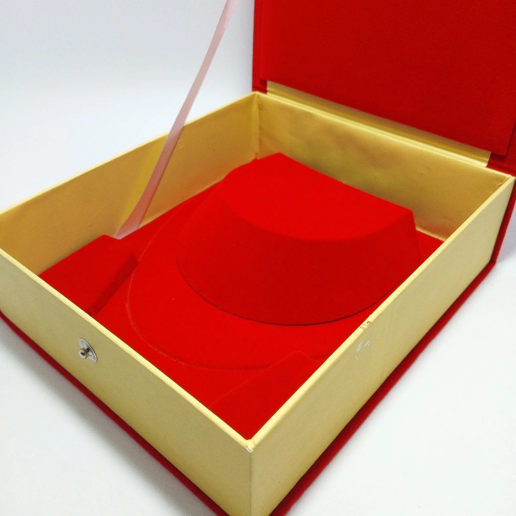 classic red velvet chokar box