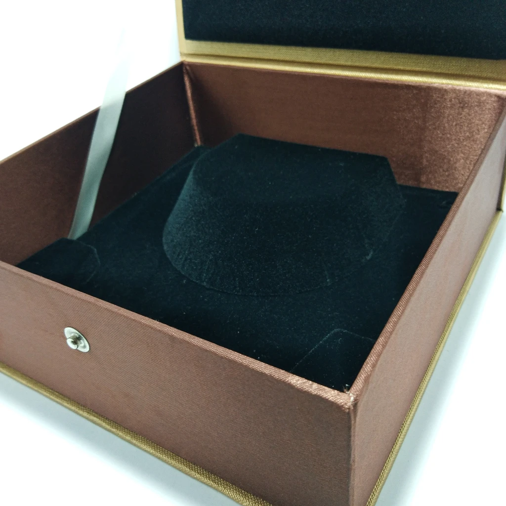 jewelry box golden acrylic chokar box