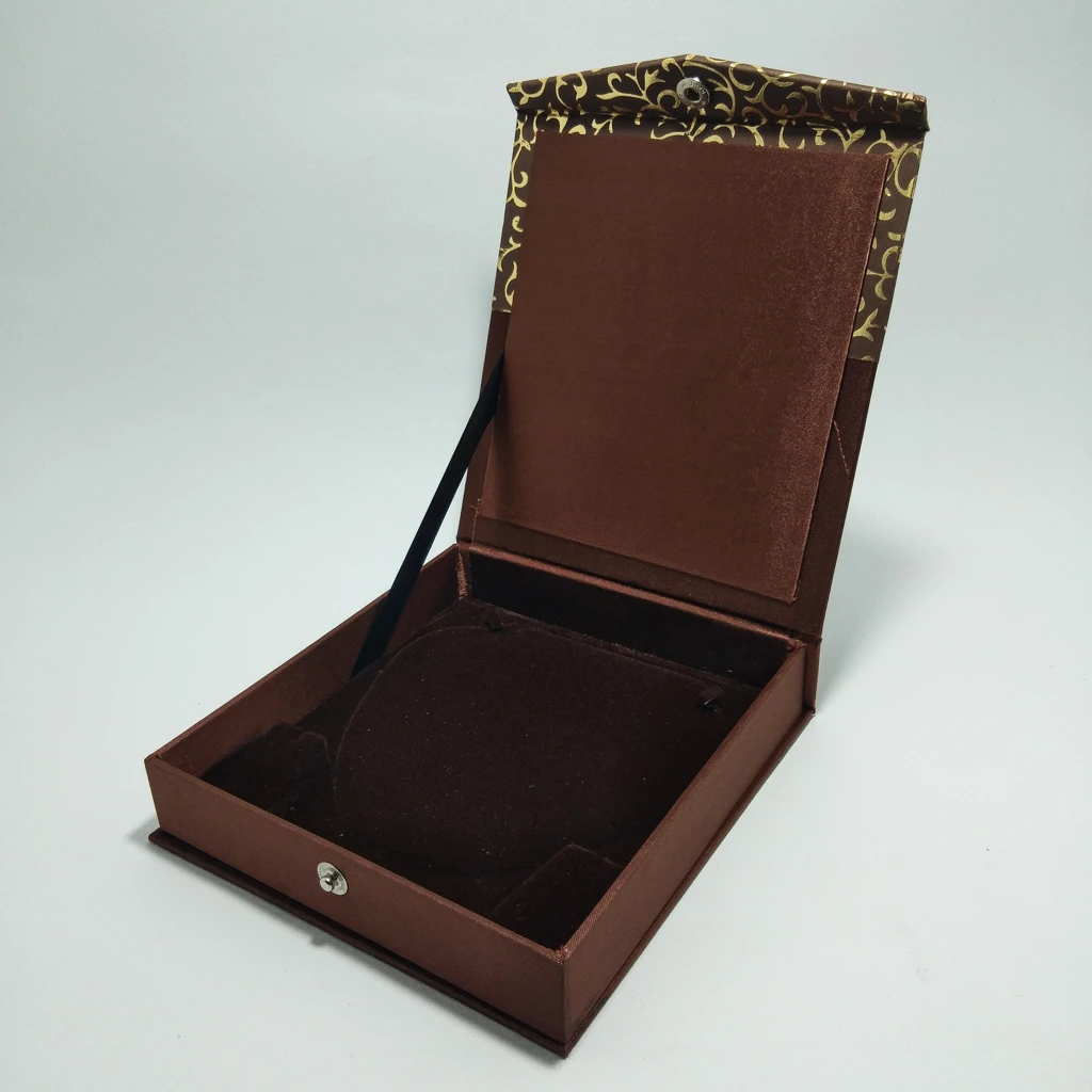 jewelry box Brown paper brown satin chokar