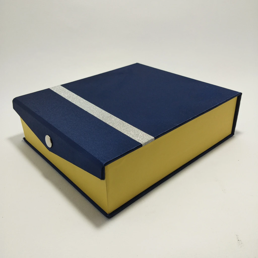 blue satin silver strip chokar box 