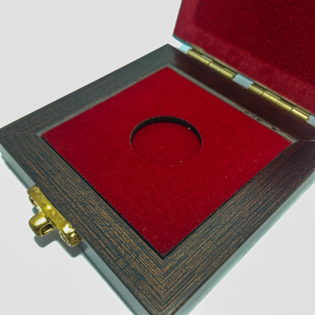 classic peacock wooden coin box