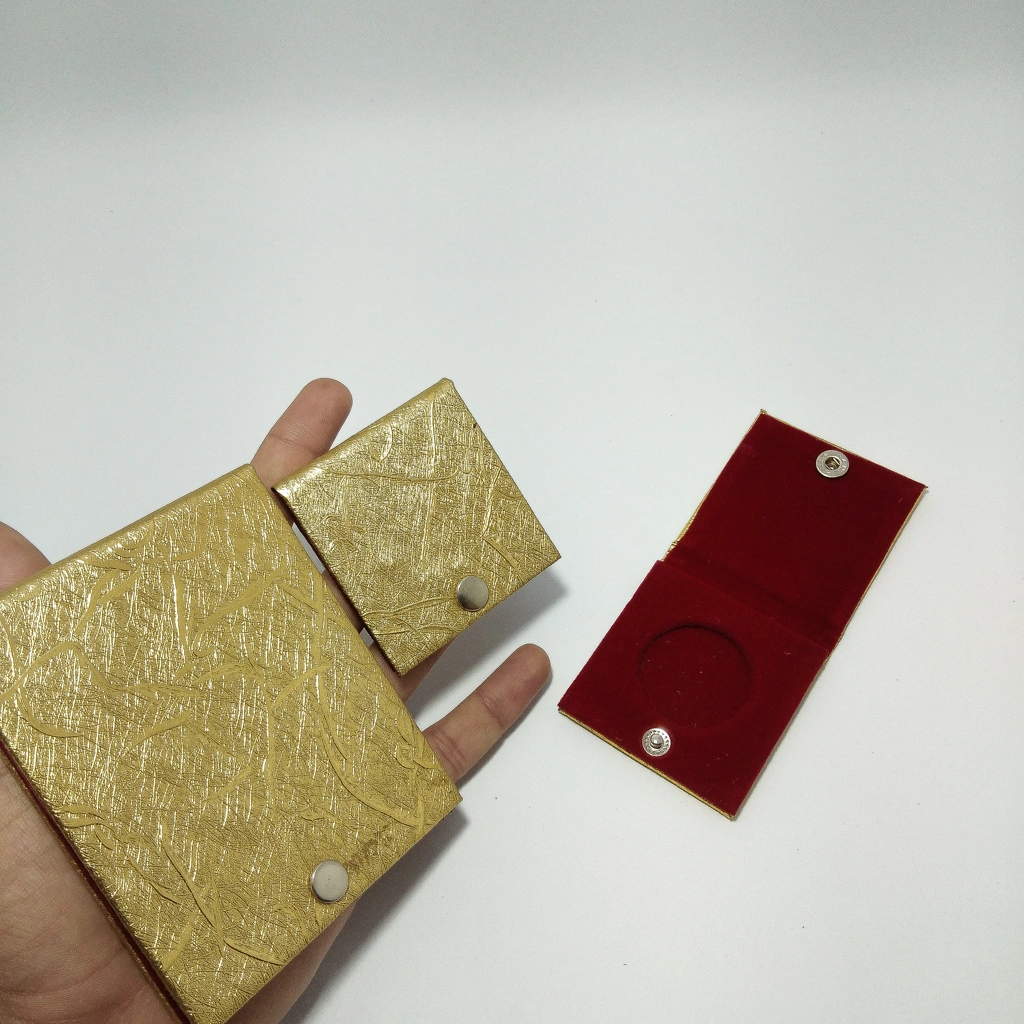golden square button folder