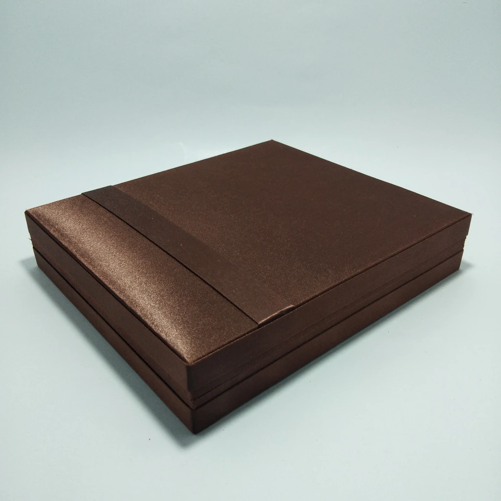 fine brown satin half set box 
