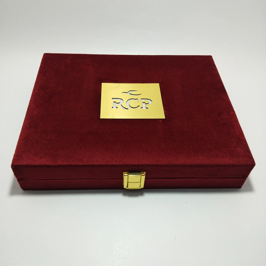premium all maroon velvet half set box 