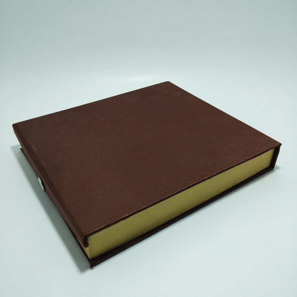 Brown satin paper white necklace box 