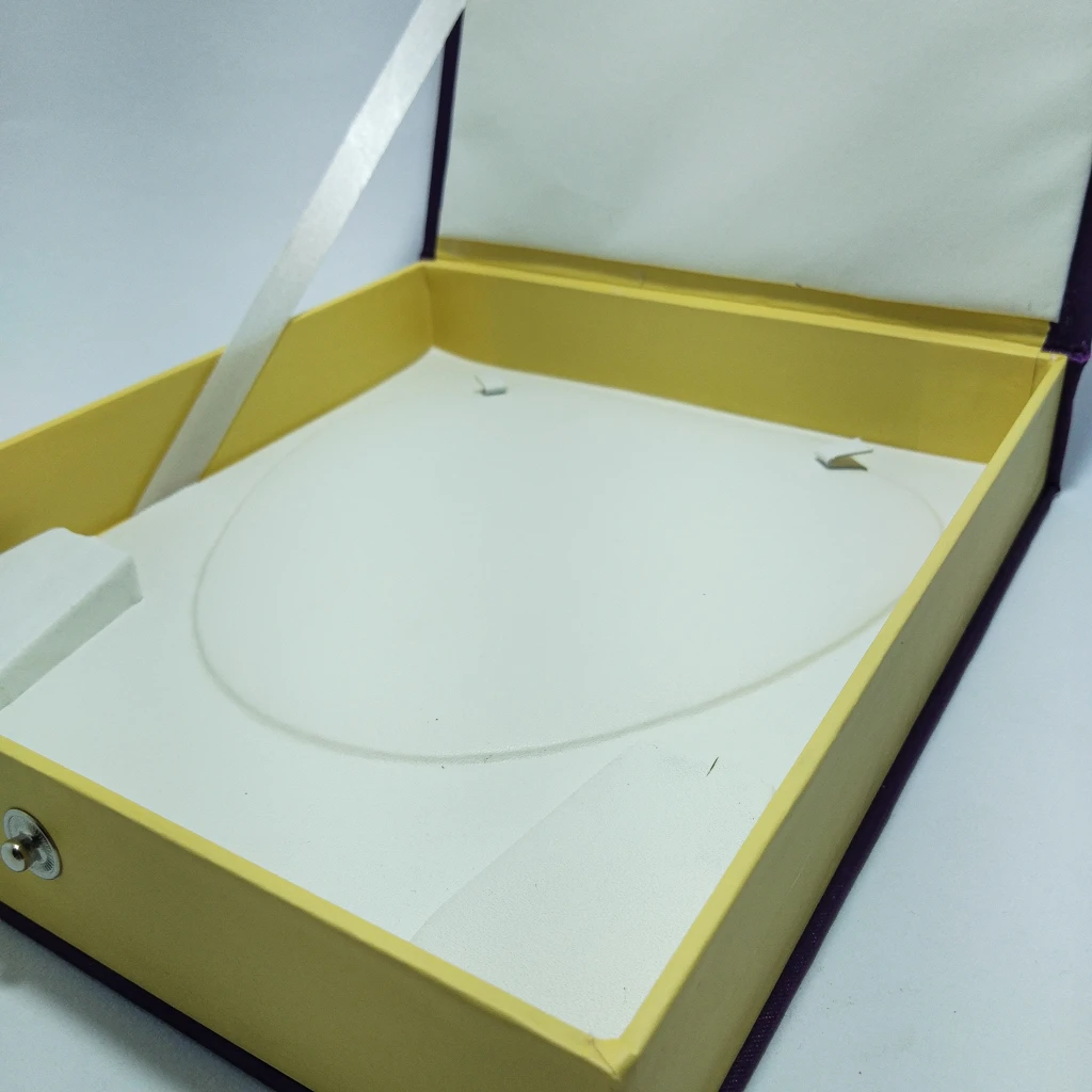 jewellery box violet satin strip necklace box