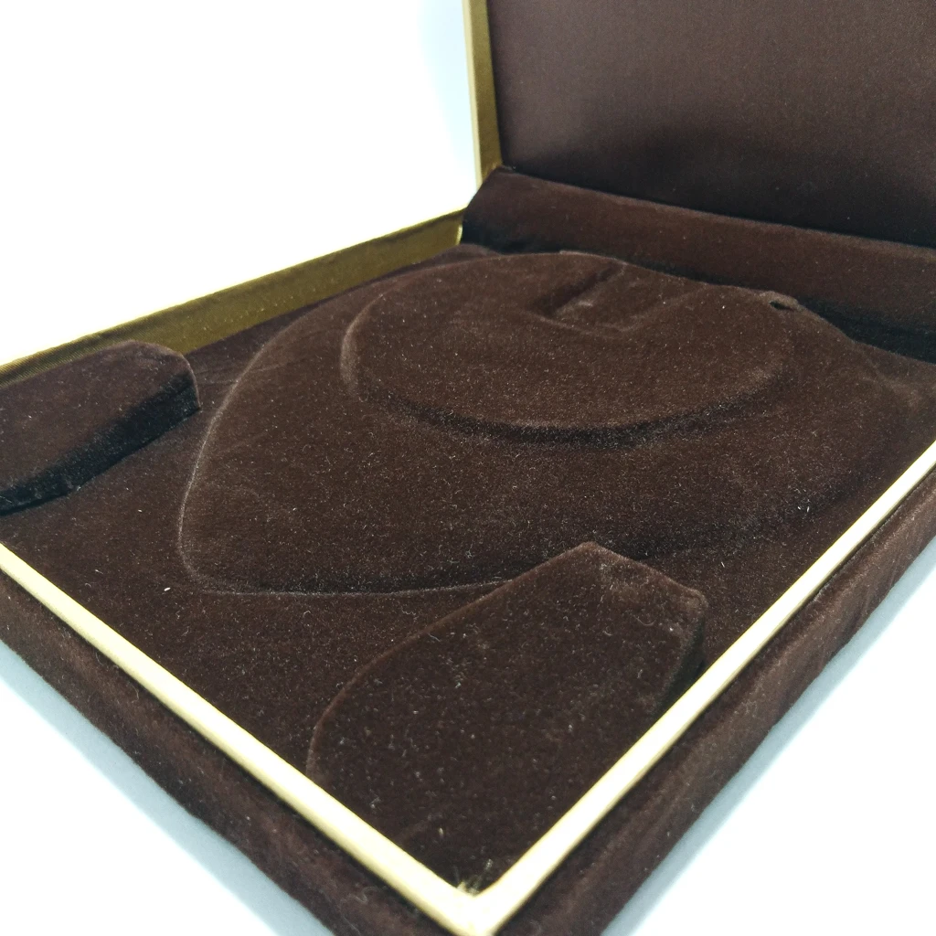 jewellery box Brown all velvet necklace set