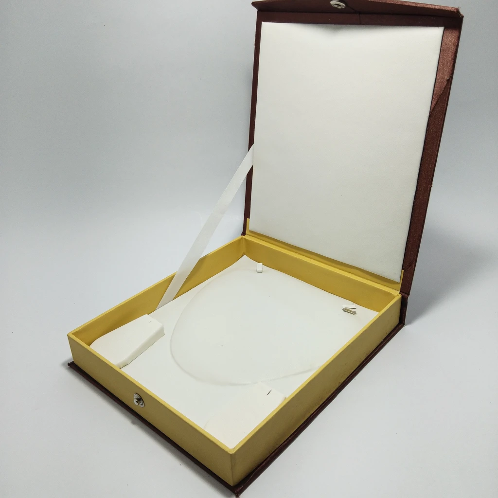 jewellery box Brown satin paper white necklace