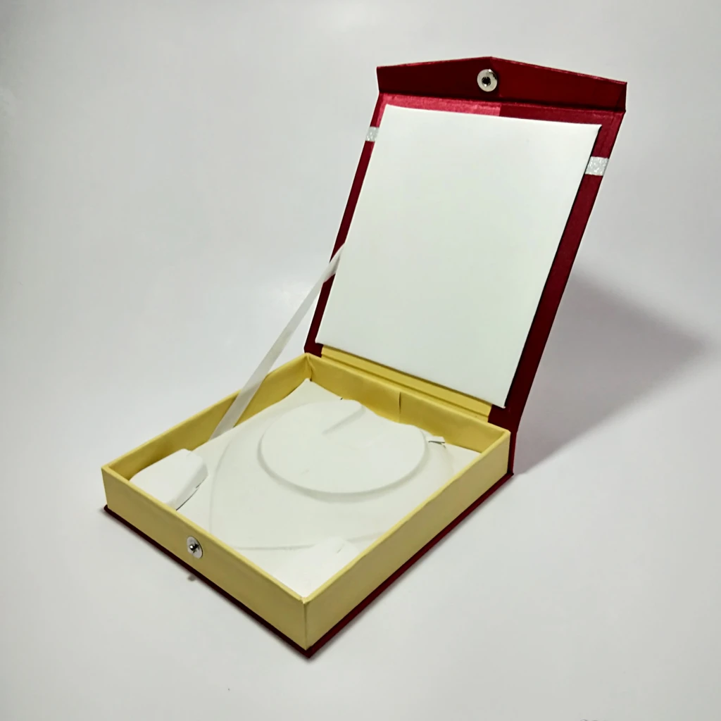jewelry box maroon satin strip inside white set