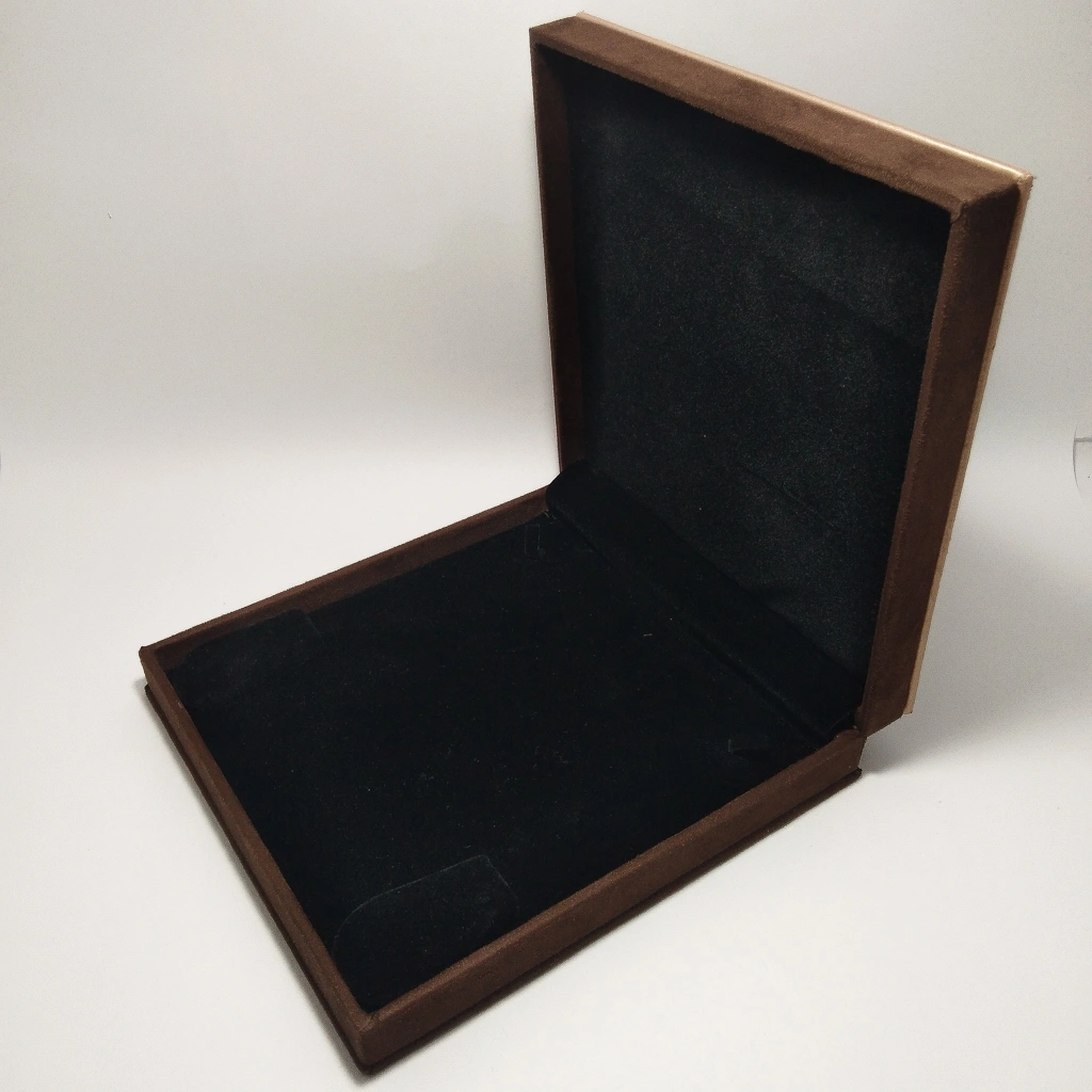 jewelry box brown velvet golden finish necklace