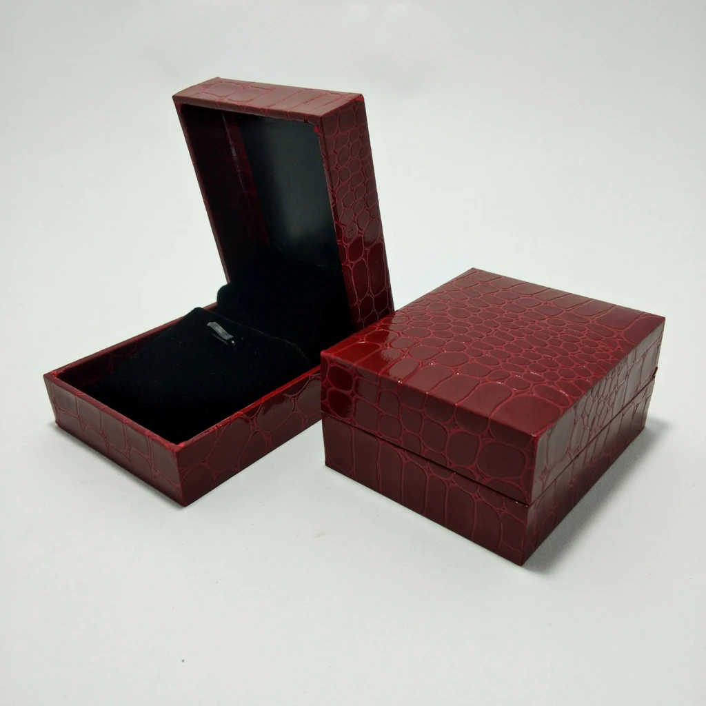 jewellery box red crocodile rexin pendant