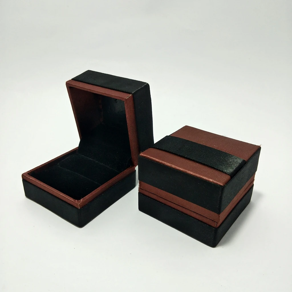 brown satin black kitkat ring box 
