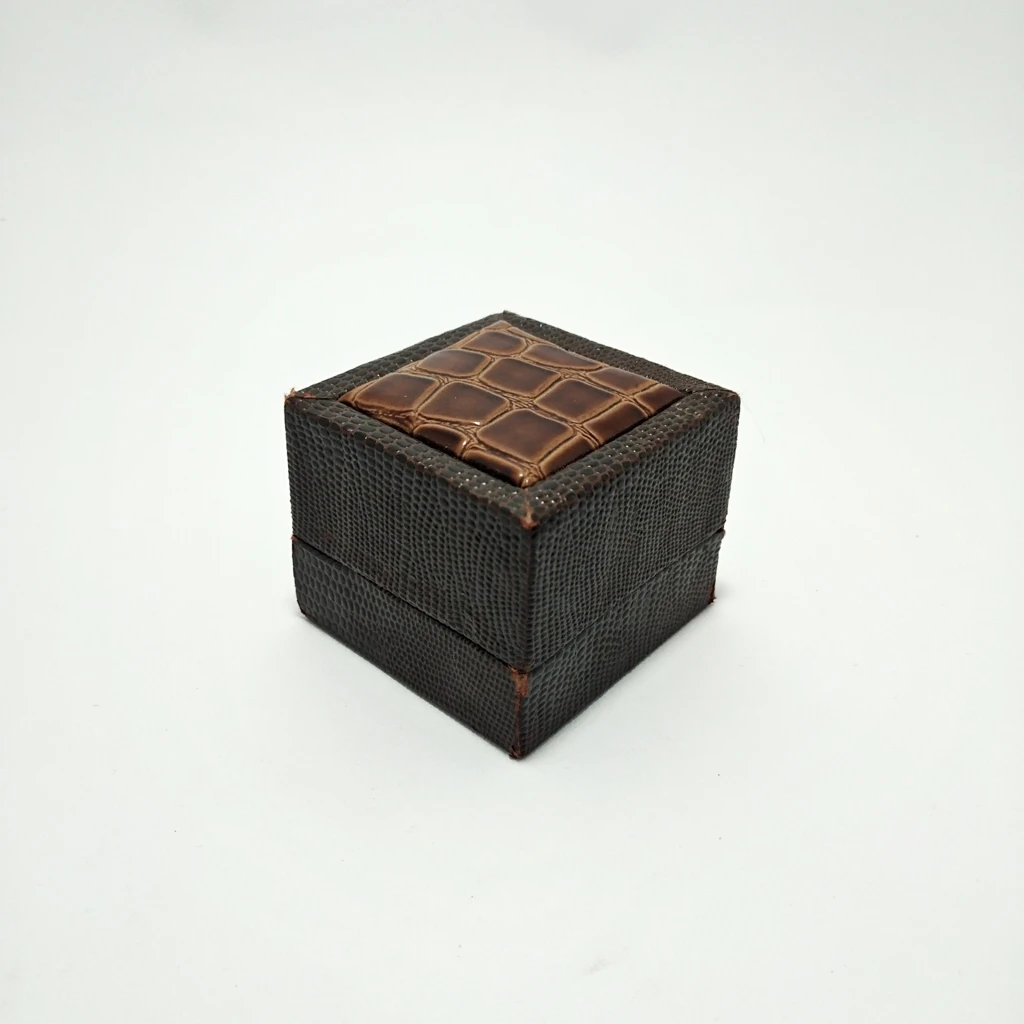 Brown crocodile finish rexin ring box 