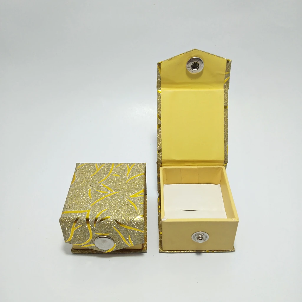 jewellery box golden paper cream ring 