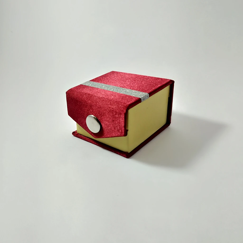 jewelry box maroon satin strip ring 
