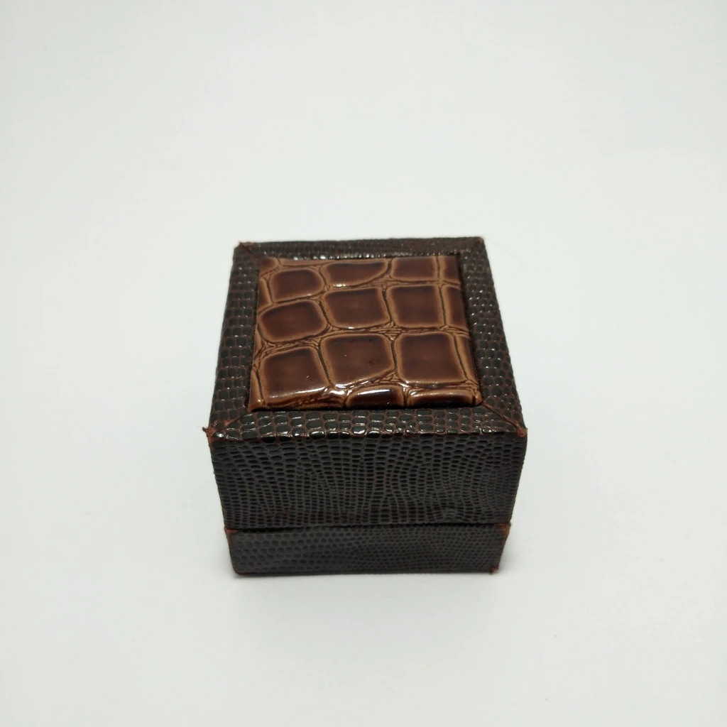 jewelry box Brown crocodile finish rexin ring