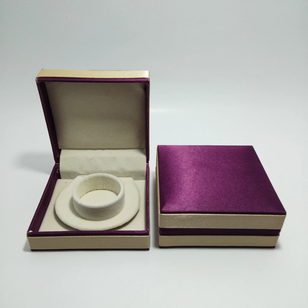 jewelry box violet kitkat single bangles