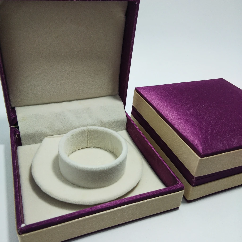 jewellery box violet kitkat single bangles