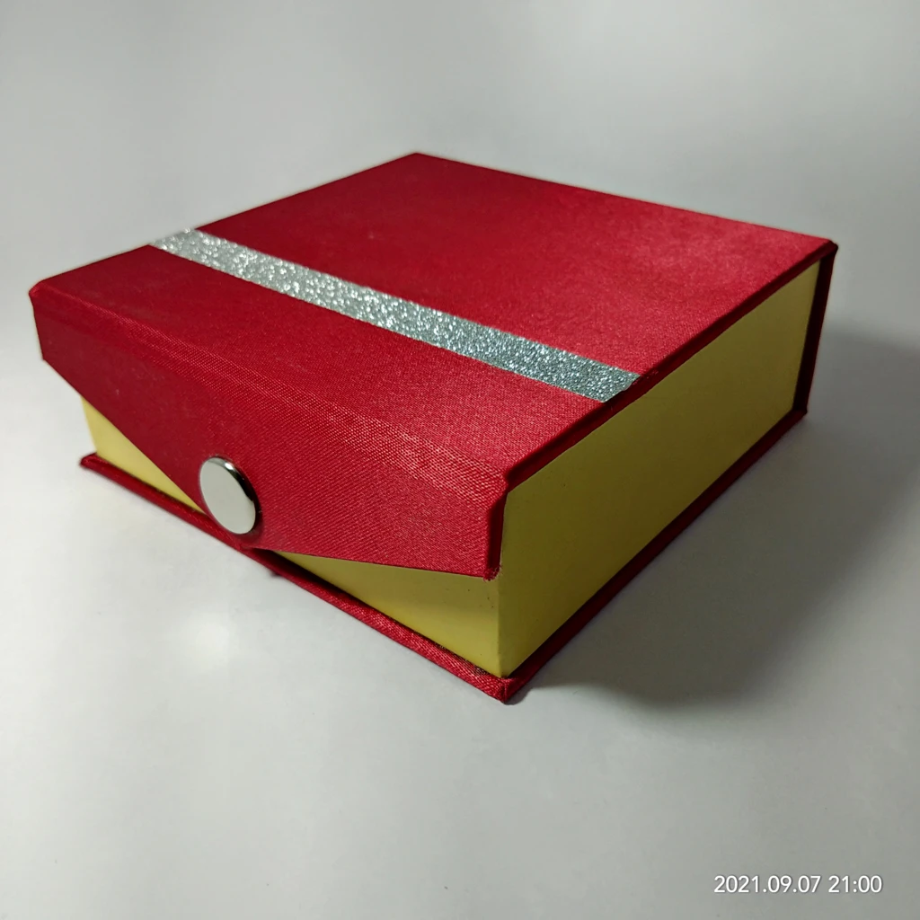 jewelry box maroon satin strip single bangles
