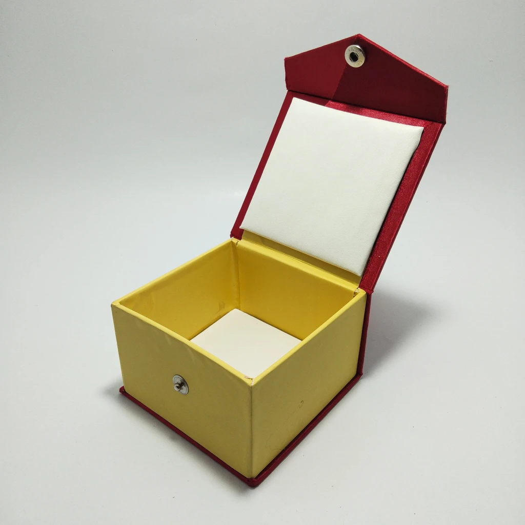 maroon satin strip universal box box 