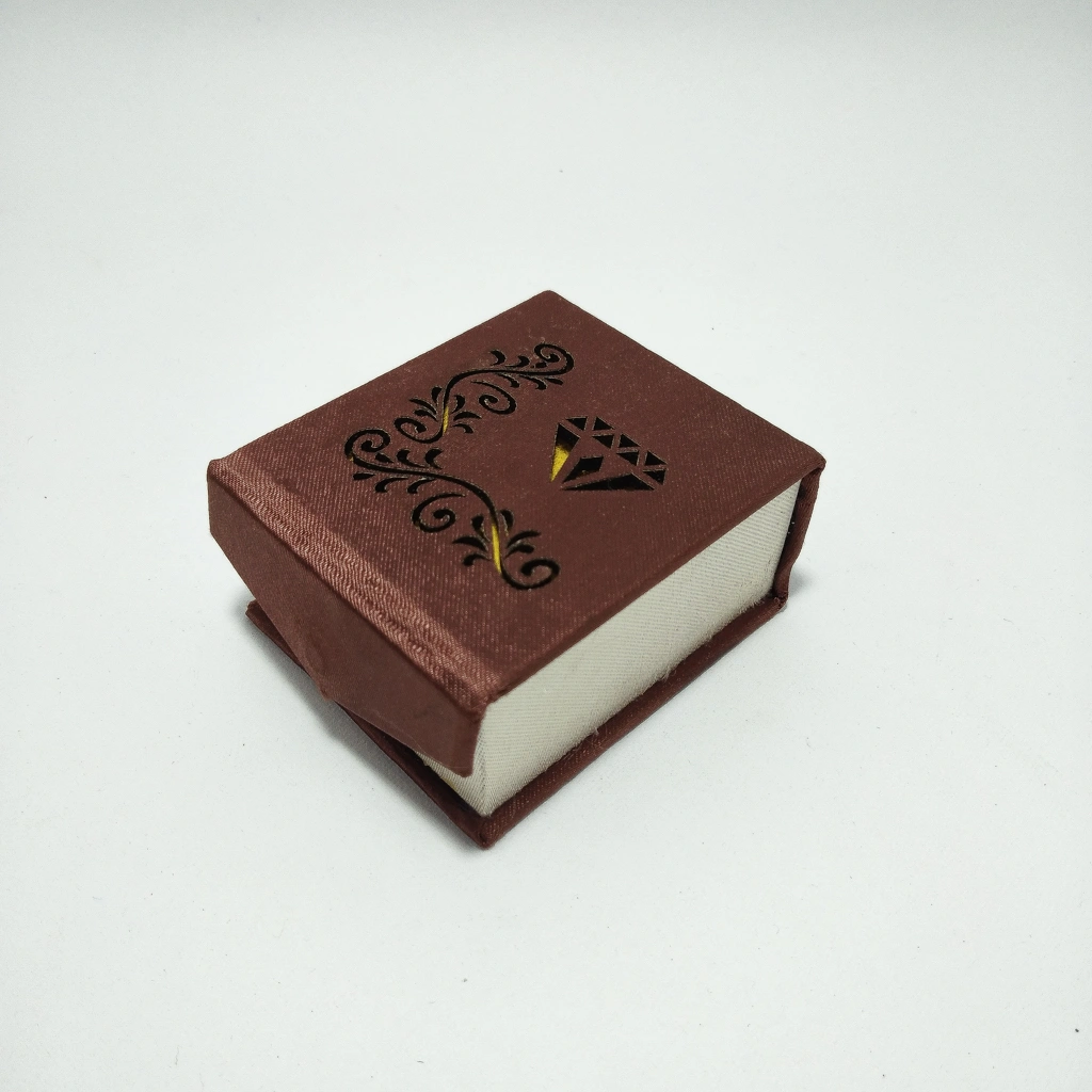 jewelry box cream bi color mehndi tops