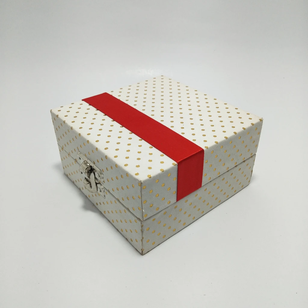 jewelry box bindi bit glass stock 30 nosepin