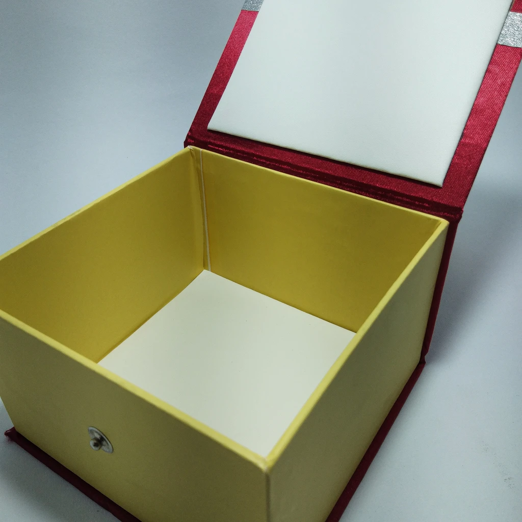 red satin strip universal box