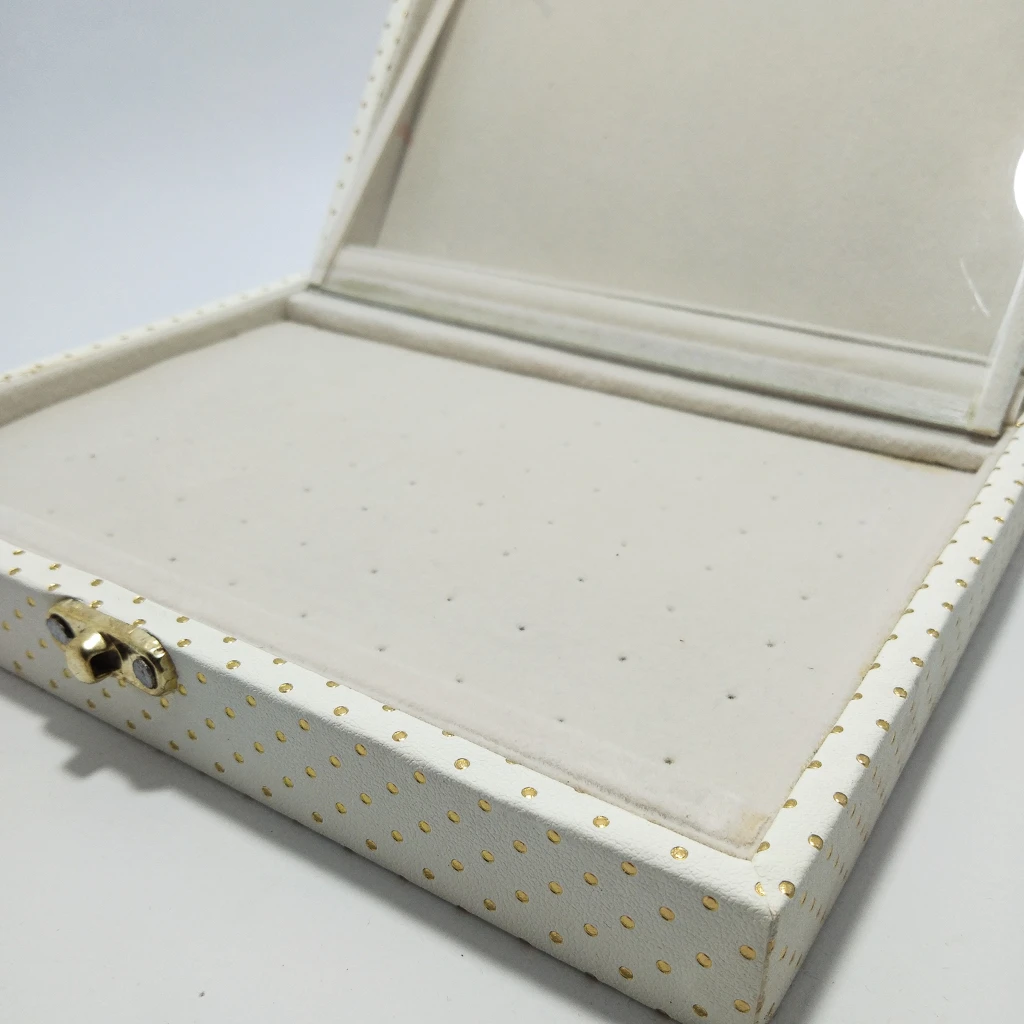 jewelry box bindi bit glass stock 70 nosepin