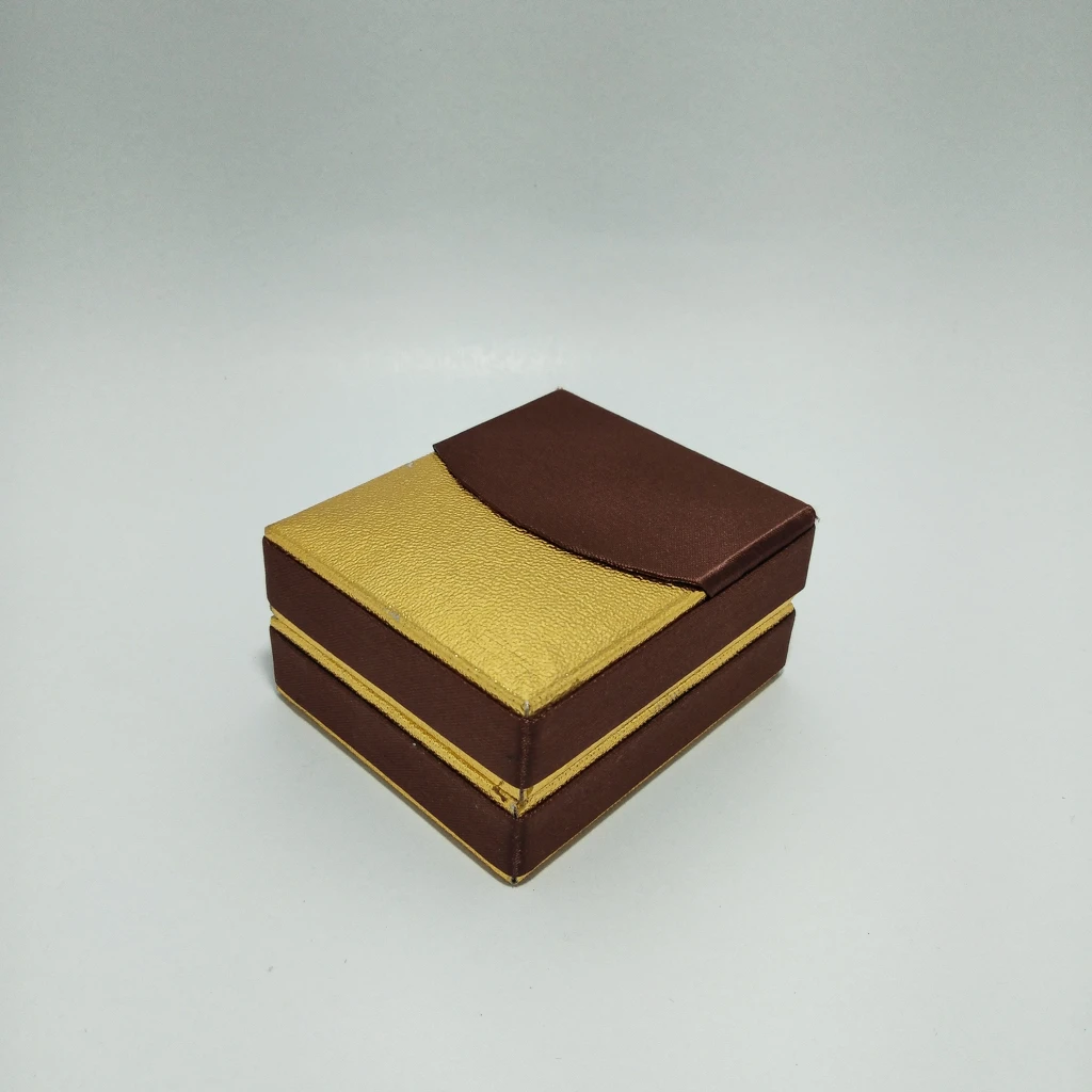 jewellery box bi color golden paper satin tops