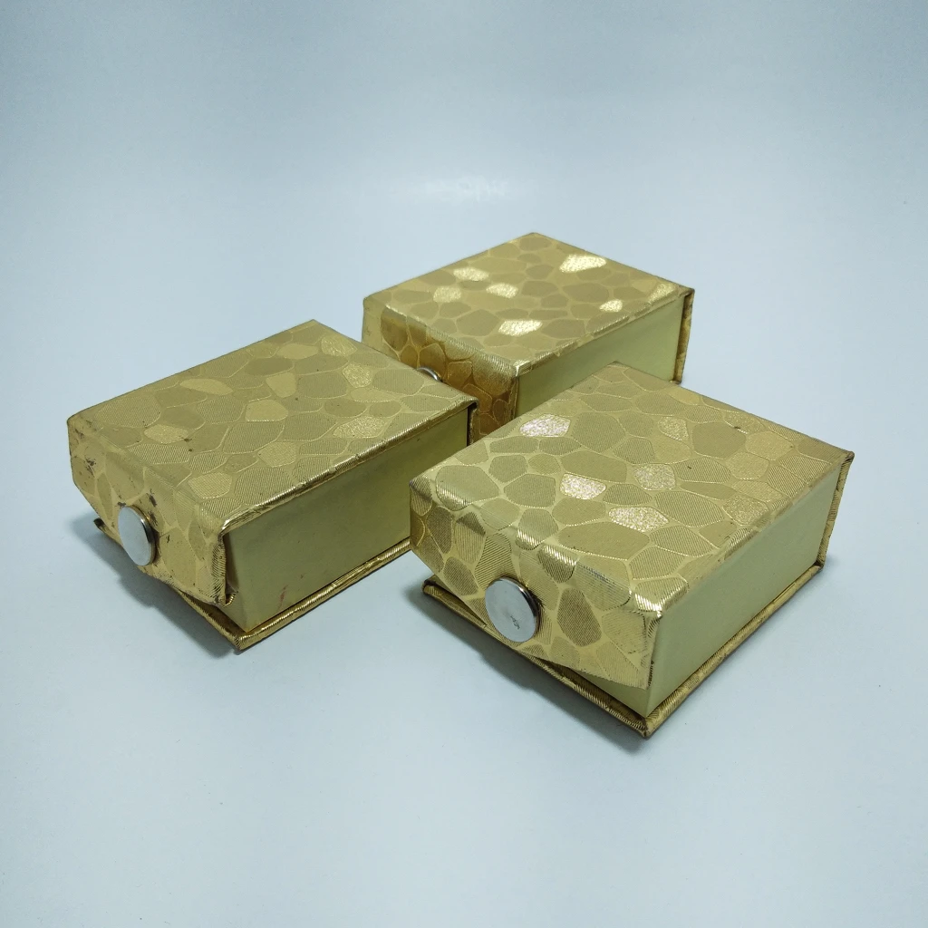 jewelry box golden 3d rexin paper tops