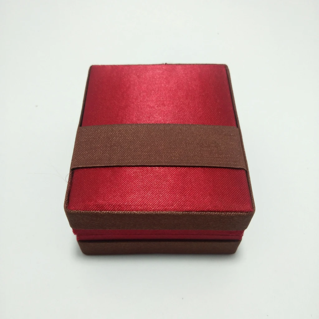 jewellery box brown maroon satin kitkat tops