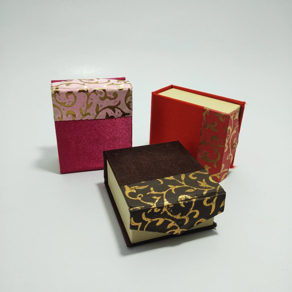 jewelry box basic bi color satin vinyl tops