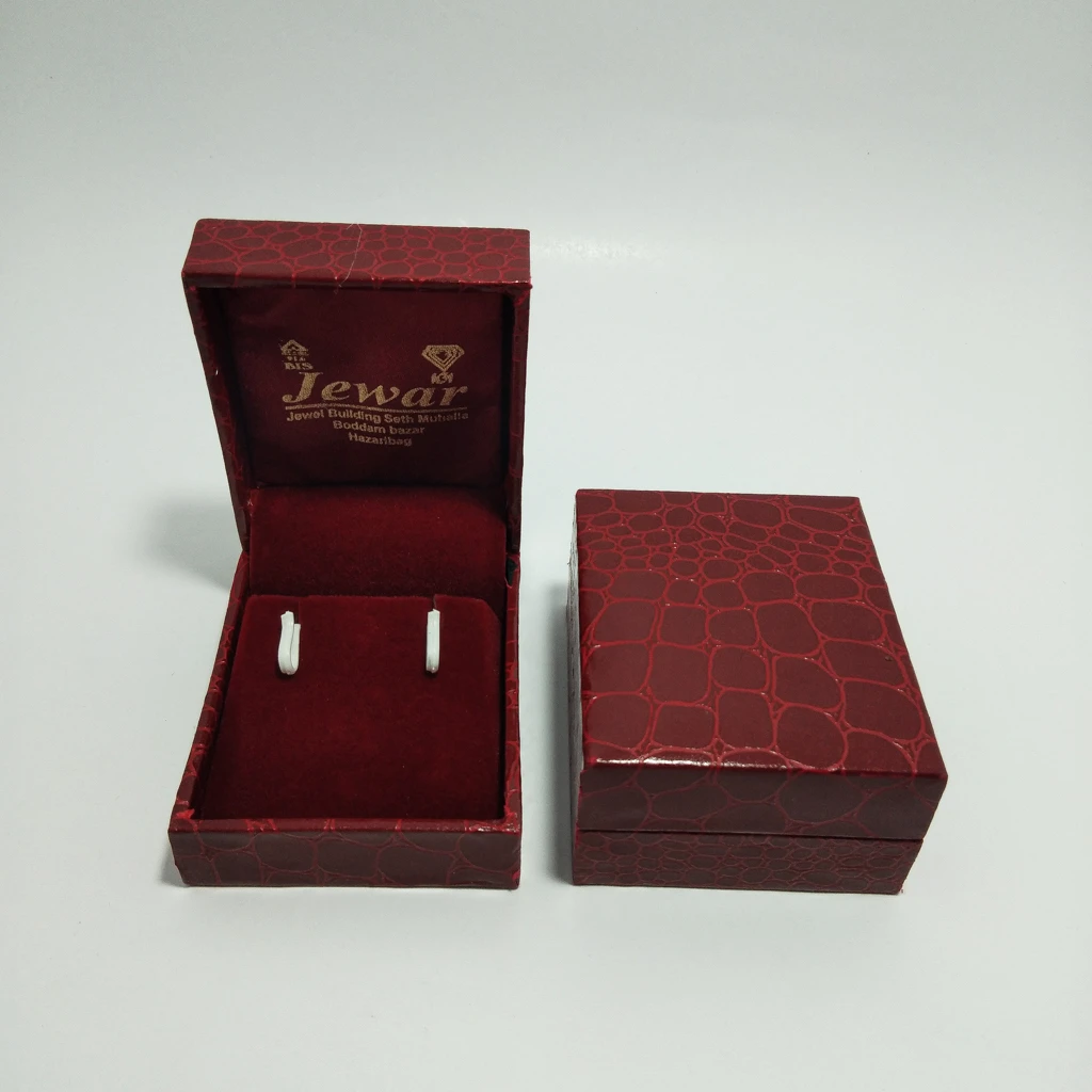 jewelry box red crocodile rexin kitkat tops